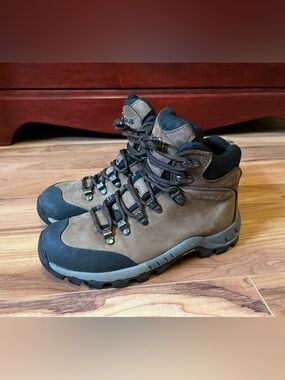 Vasque Leather Hiking boots Womens 7.5